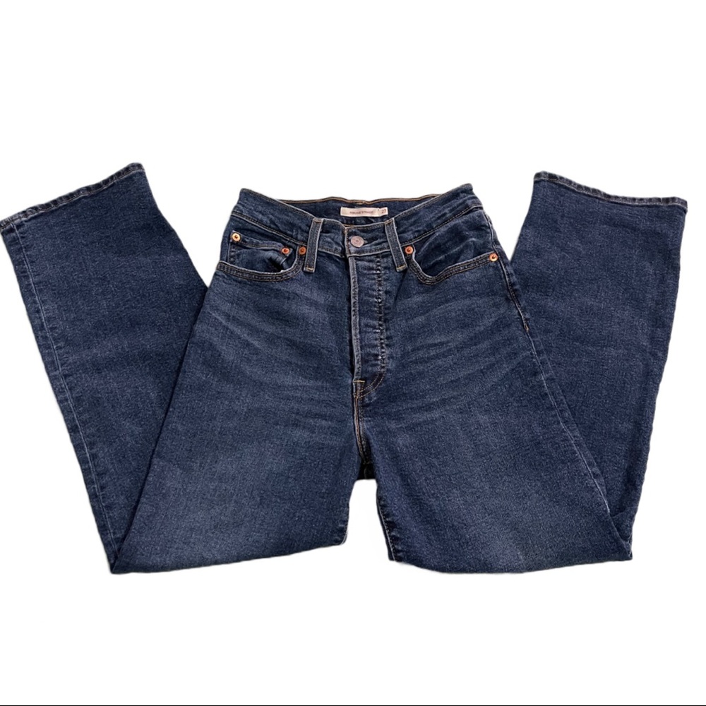 levi’s rib cage straight led jeans!